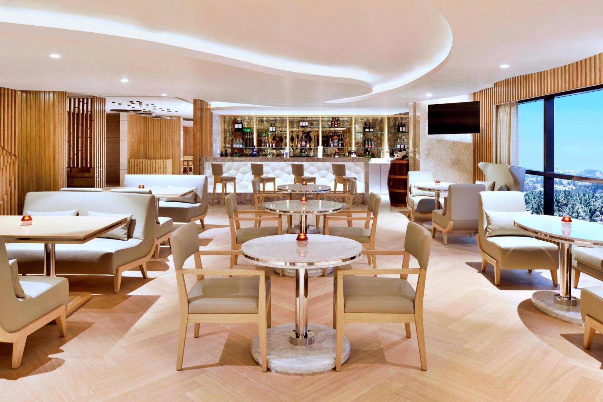 Courtyard By Marriott Bengaluru Hebbal Hotel Екстериор снимка