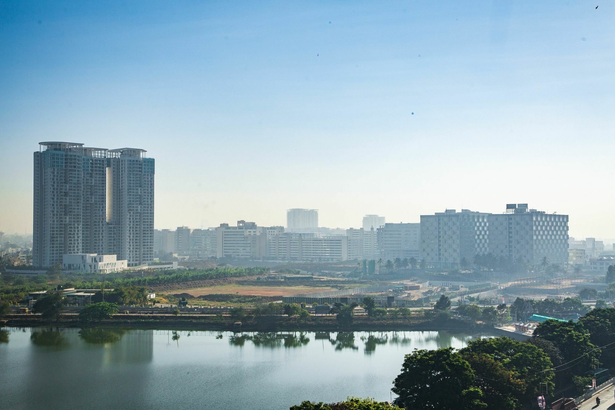 Courtyard By Marriott Bengaluru Hebbal Hotel Екстериор снимка